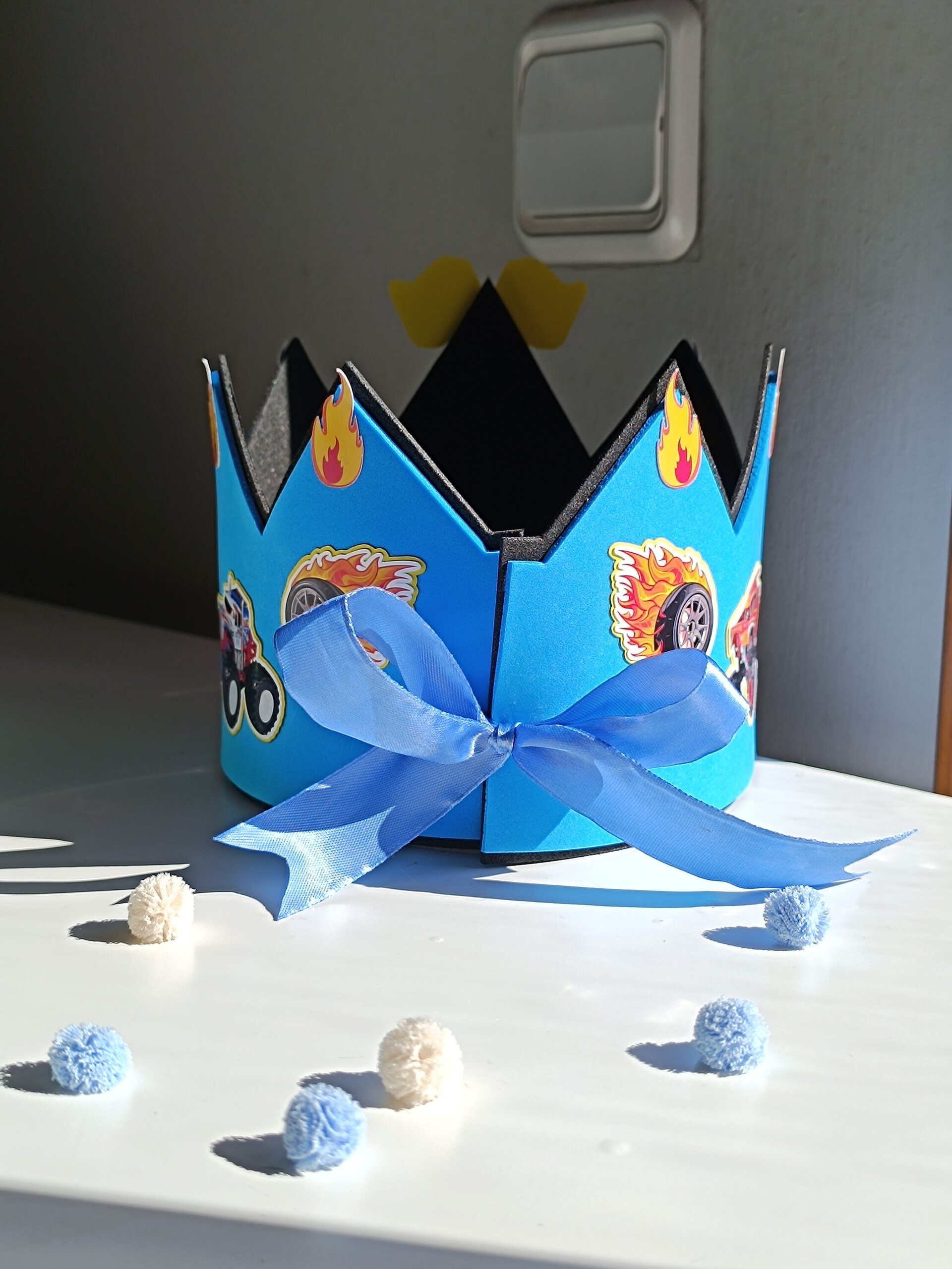 Corona de Cumpleaños personalizada Monster Jam - 5