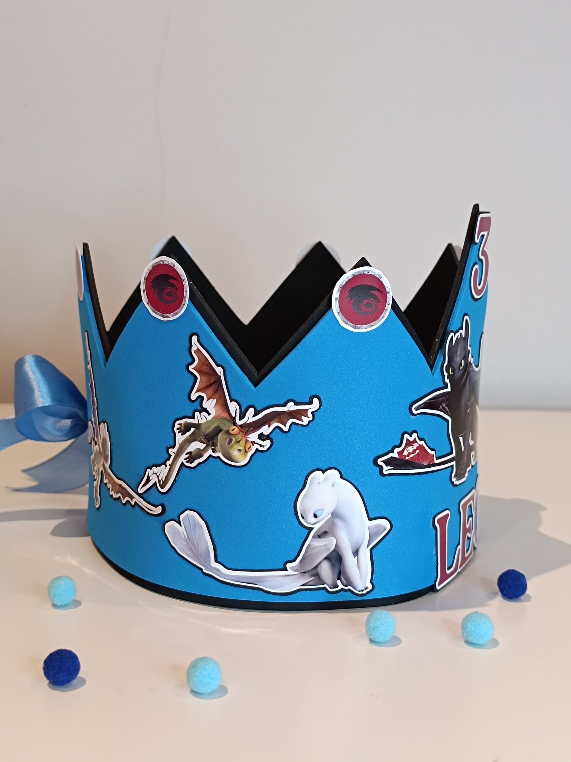 Corona de cumpleaños personalizada Como entrenar a tu dragón - 3