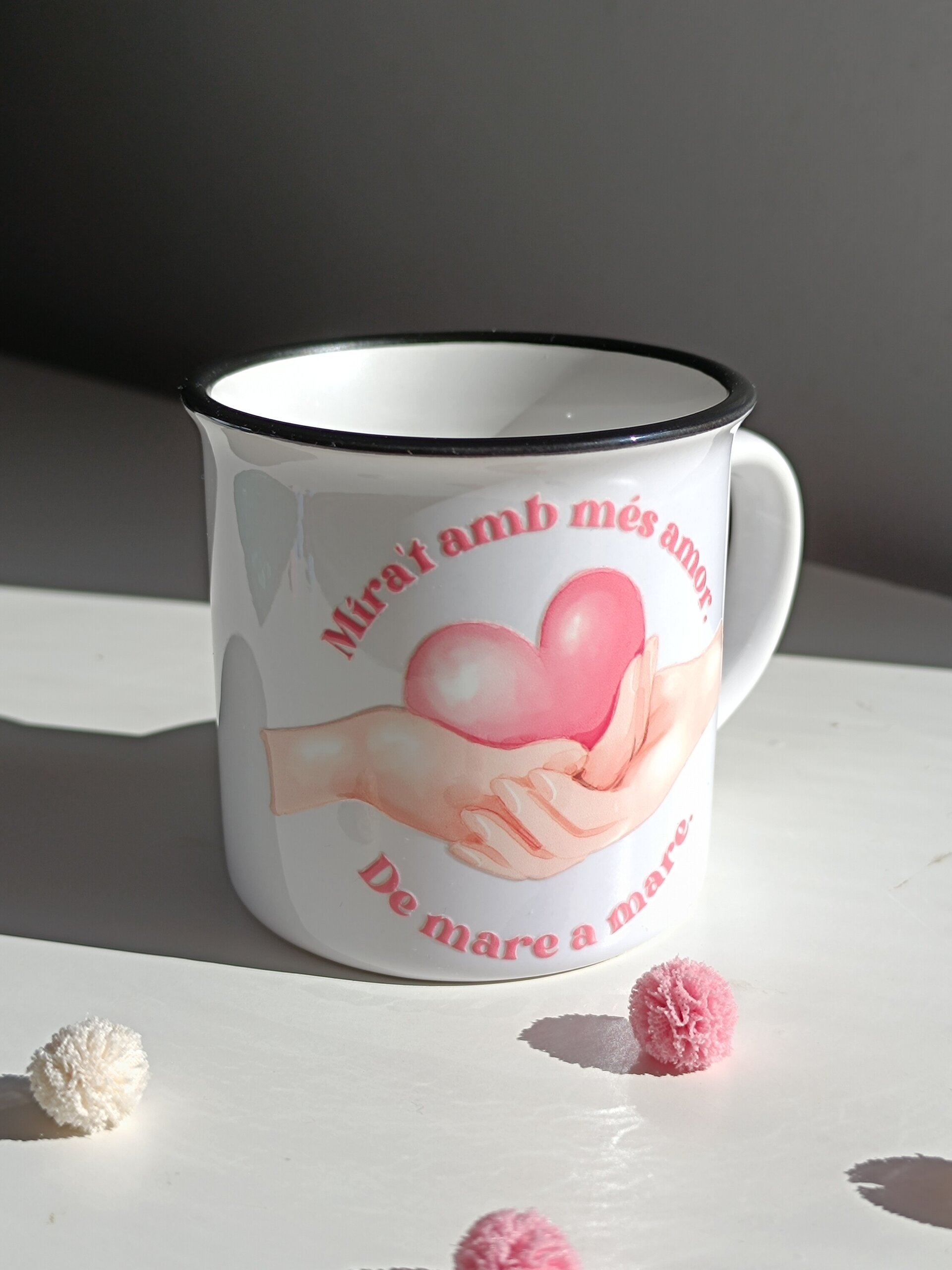 Taza cerámica vintage personalizada – diseño “Más amor de madre a madre” - 3