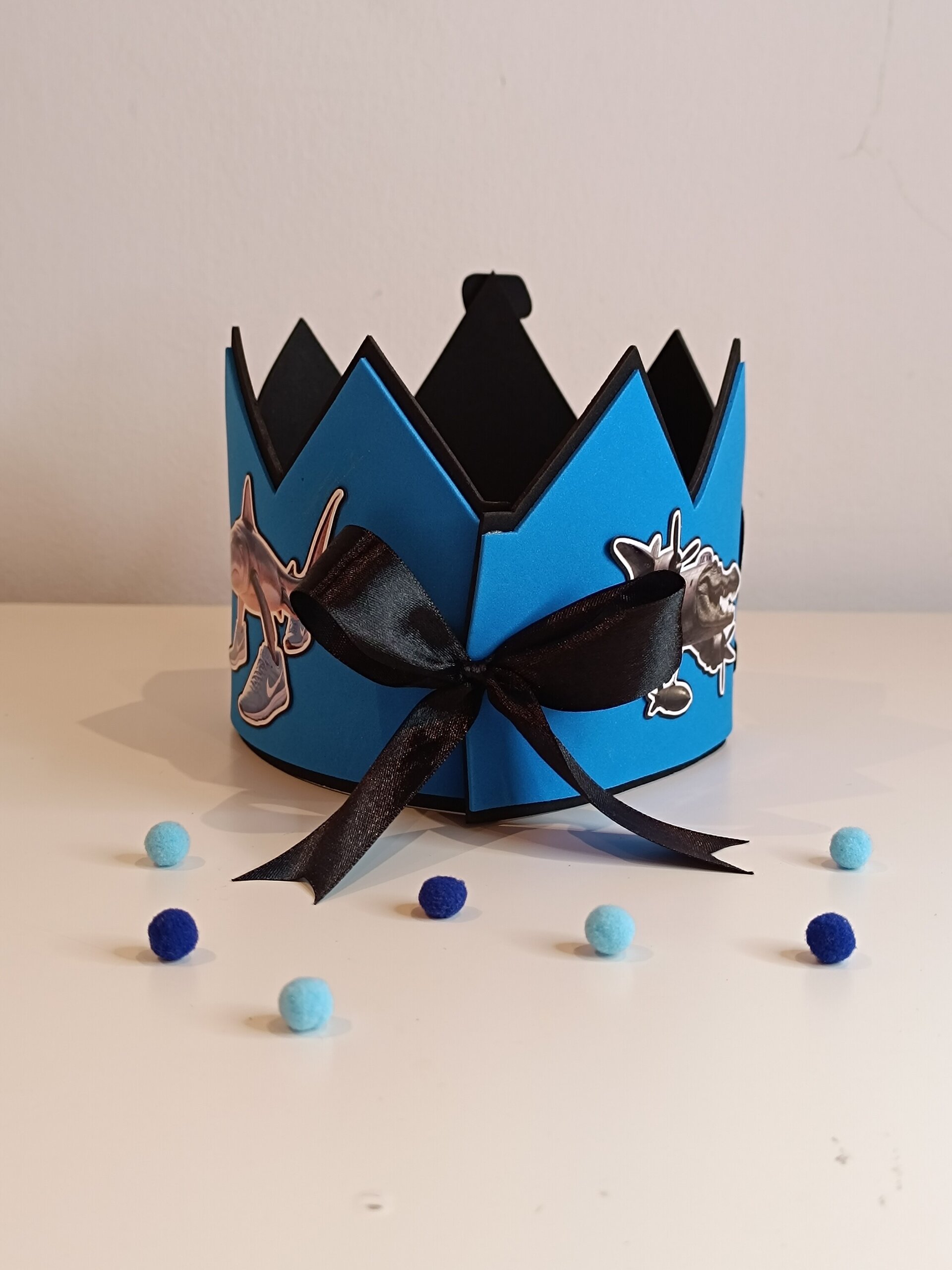 Corona de cumpleaños personalizada Brainrot - 4