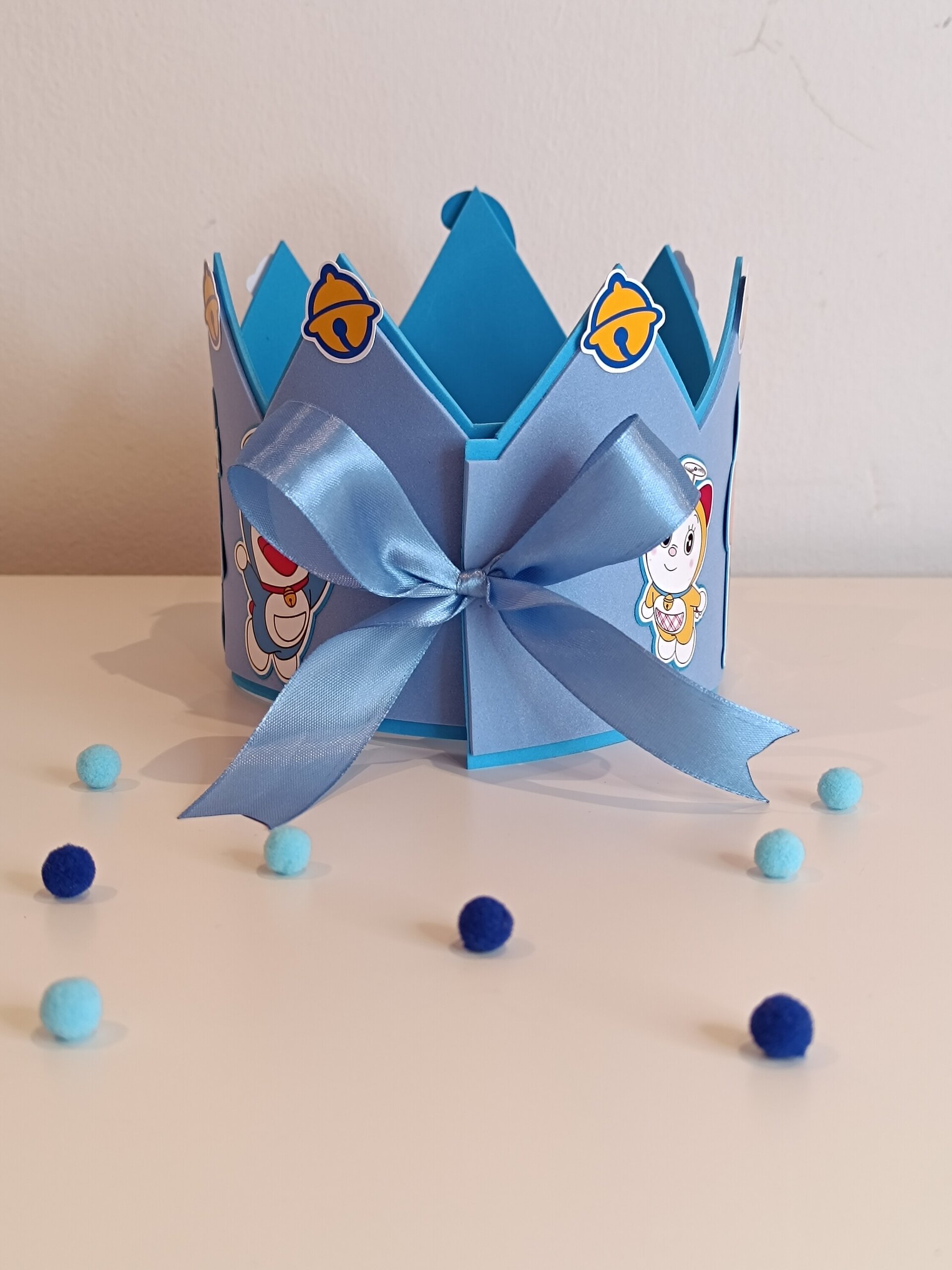 Corona de cumpleaños personalizada Doraemon - 4