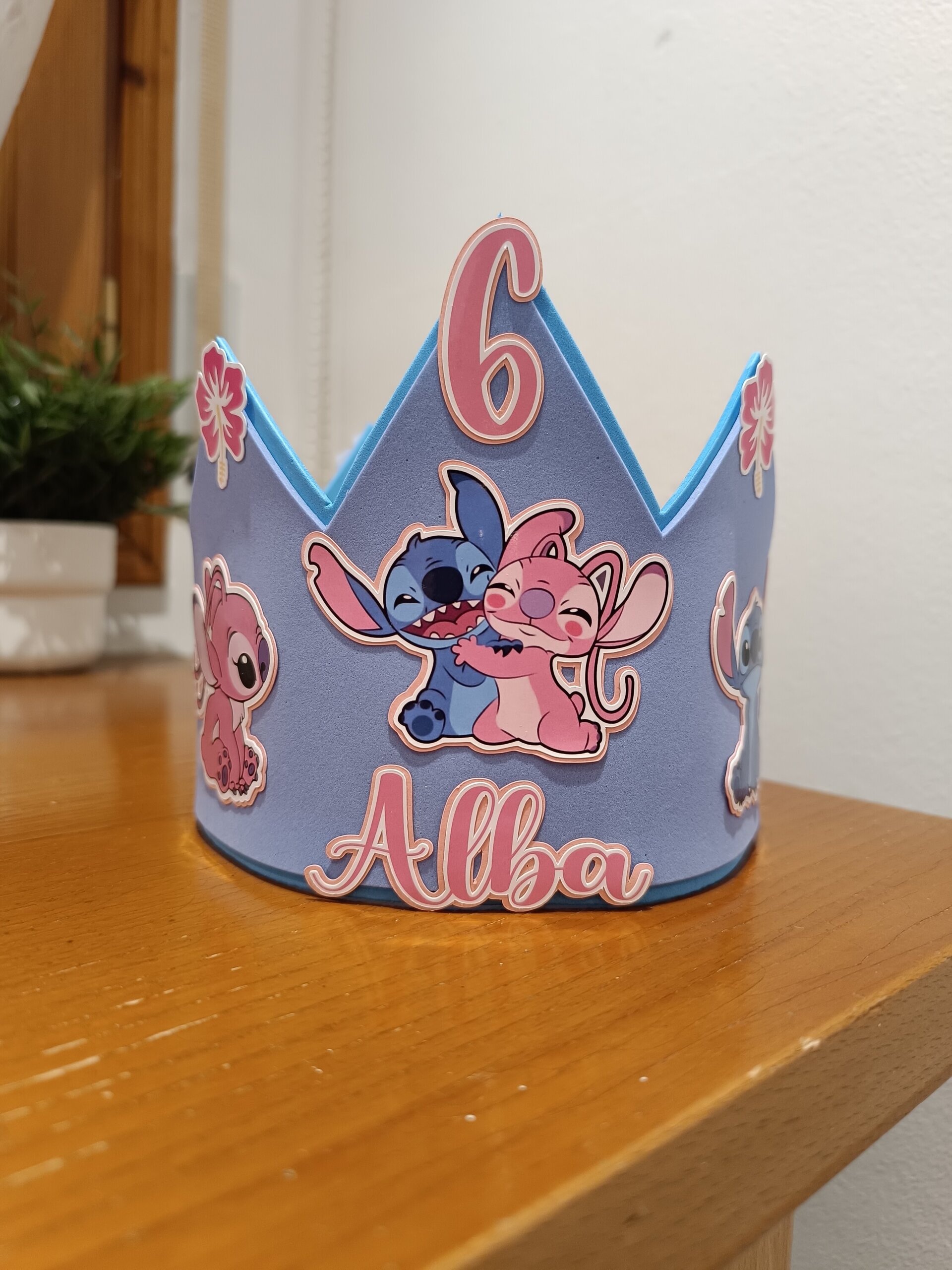 Corona de cumpleaños personalizada Stitch Ángel - 3