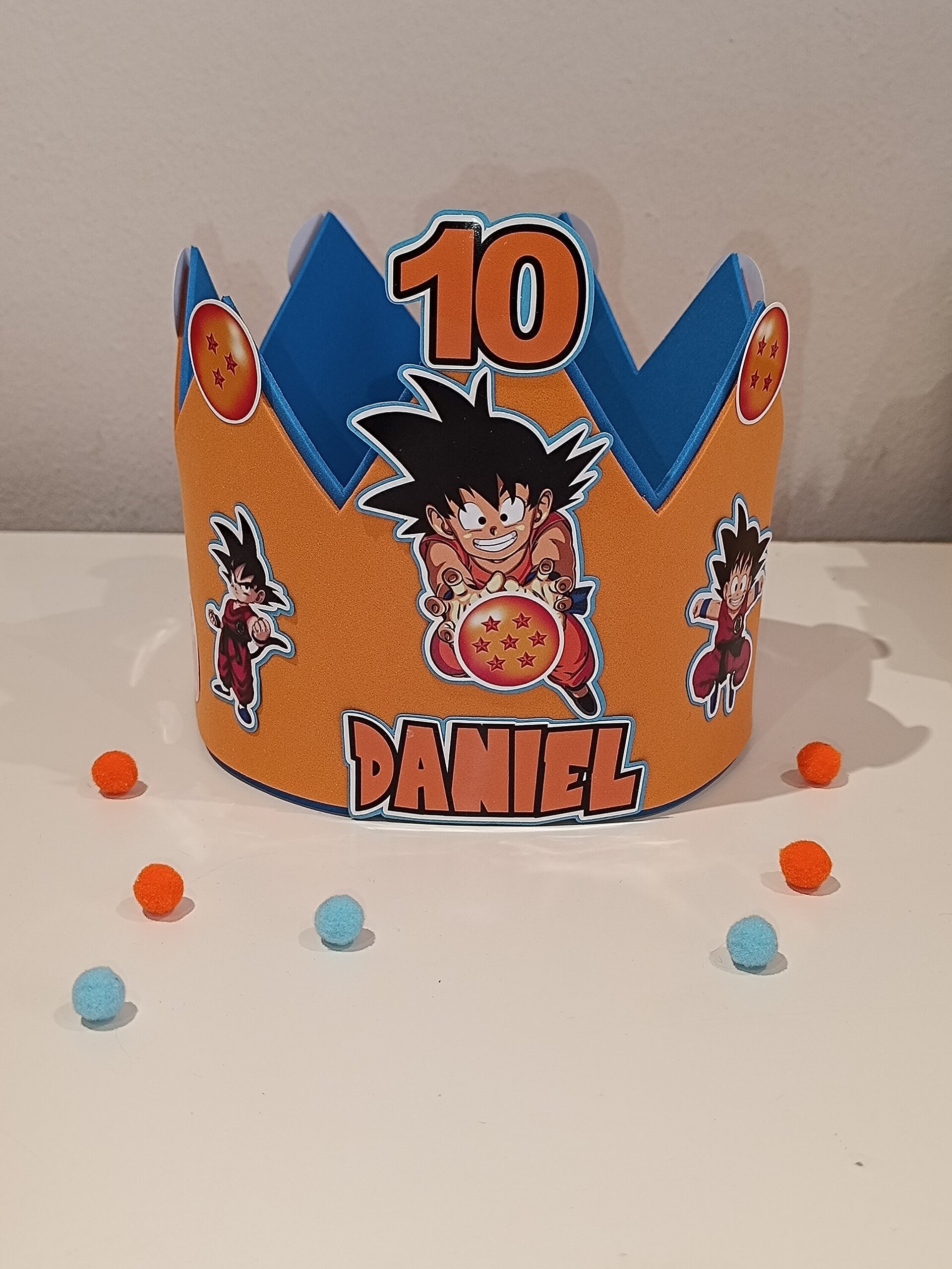 Corona de cumpleaños personalizada Goku - 4
