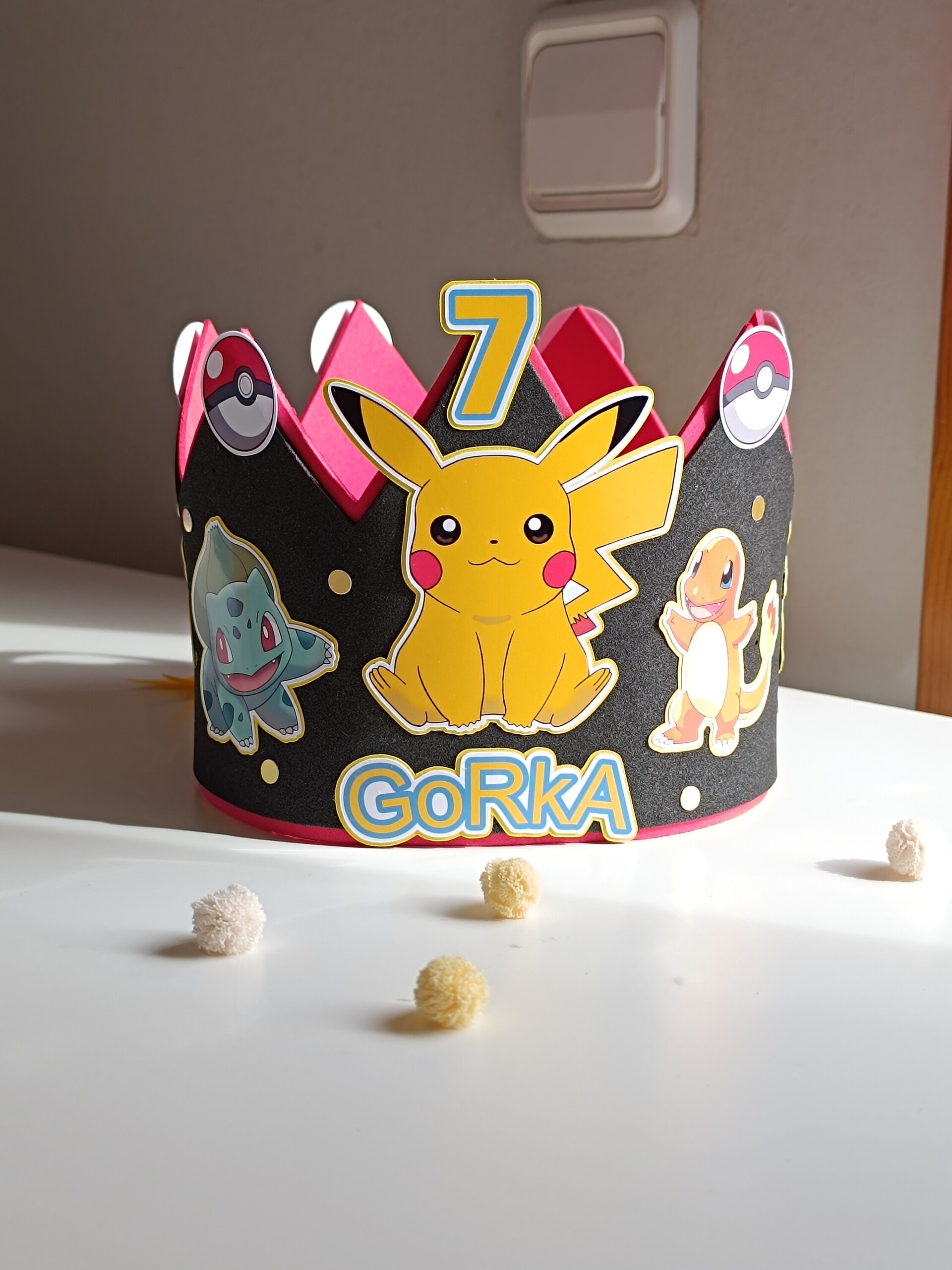 Corona de cumpleaños personalizada Pokémon - 1