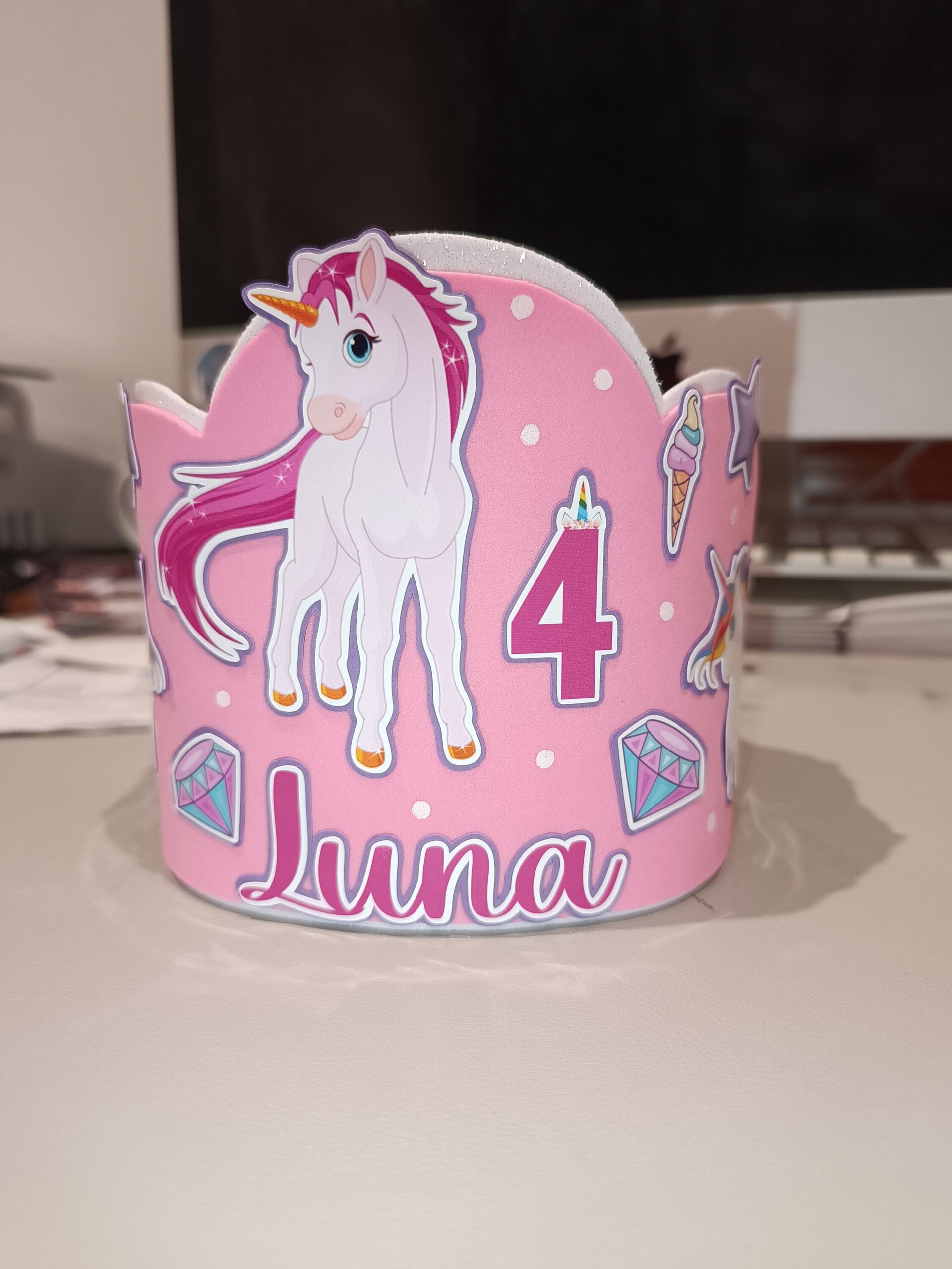 Corona de cumpleaños personalizada Unicornio - 3